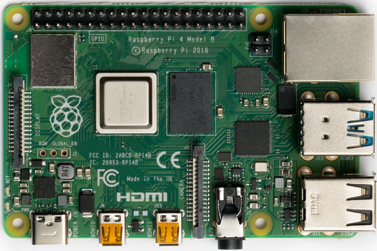 Placa Raspberry Pi 4 Model B com suporte a N64, Dreamcast e PSP