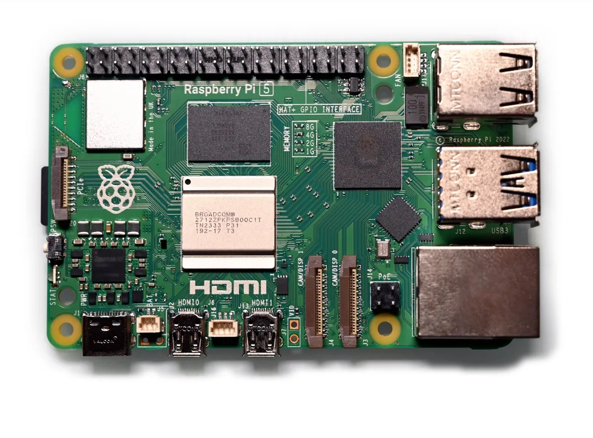 Placa Raspberry Pi 5 com processador potente para PS2 e GameCube