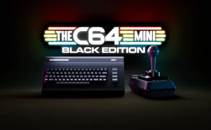 Console THEC64 Black Edition, uma versão moderna e preta do clássico computador Commodore 64, com joystick USB e conectividade HDMI.